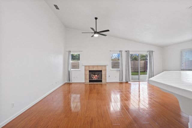 5032 Moorcroft Cir, Stockton, CA 95206