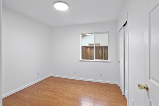 5032 Moorcroft Cir, Stockton, CA 95206