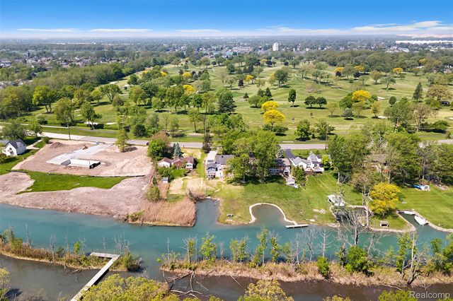 22827 Meridian Road, Grosse Ile Township, MI 48138