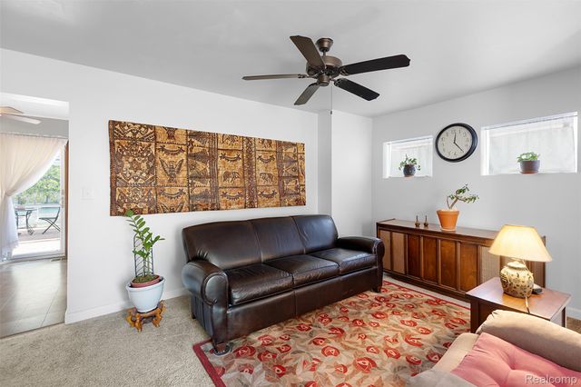 22827 Meridian Road, Grosse Ile Township, MI 48138