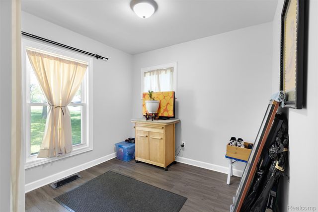 22827 Meridian Road, Grosse Ile Township, MI 48138