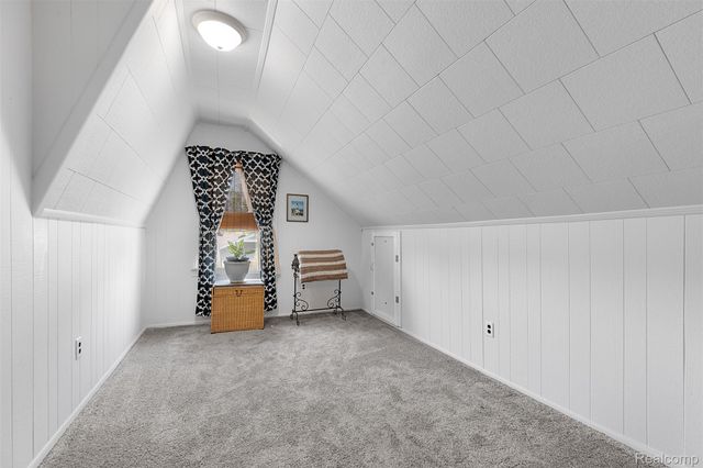 22827 Meridian Road, Grosse Ile Township, MI 48138