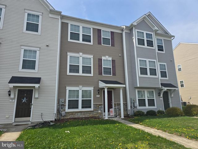 23 PRIVATE CT, Bunker Hill, WV 25413