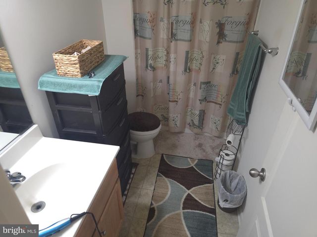 23 PRIVATE CT, Bunker Hill, WV 25413
