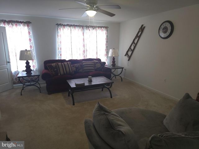 23 PRIVATE CT, Bunker Hill, WV 25413