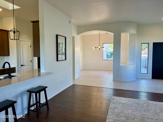 13056 N Pier Mountain Road, Marana, AZ 85658