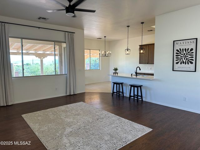 13056 N Pier Mountain Road, Marana, AZ 85658