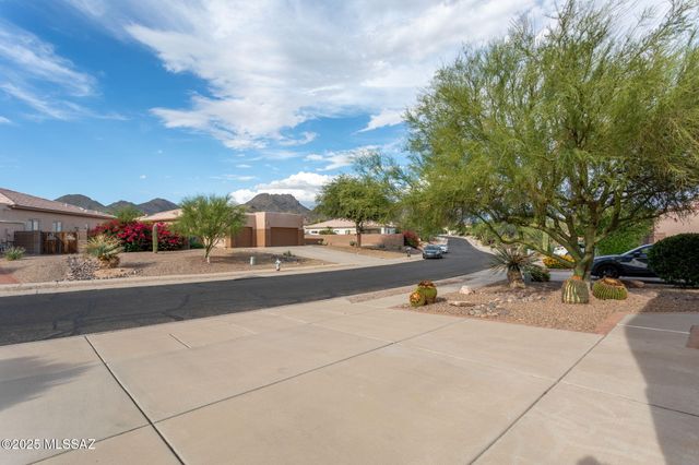13056 N Pier Mountain Road, Marana, AZ 85658