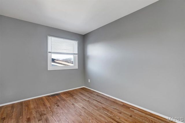 3515 Saint Catherine Street, Florissant, MO 63033