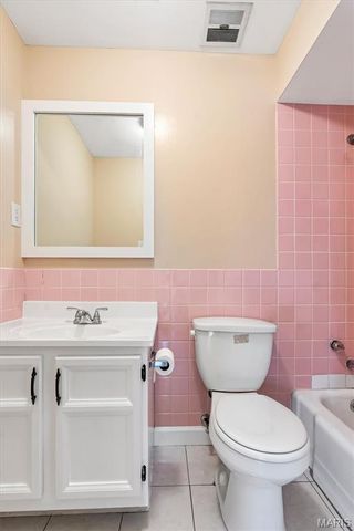 3515 Saint Catherine Street, Florissant, MO 63033