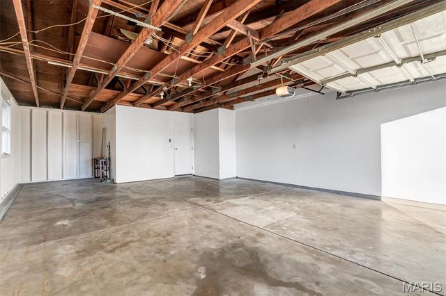 3515 Saint Catherine Street, Florissant, MO 63033