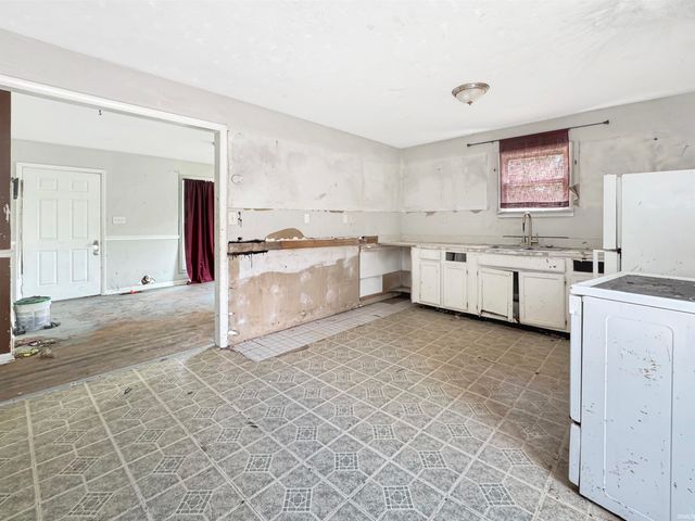 2028 Kathleen Avenue, Evansville, IN 47714