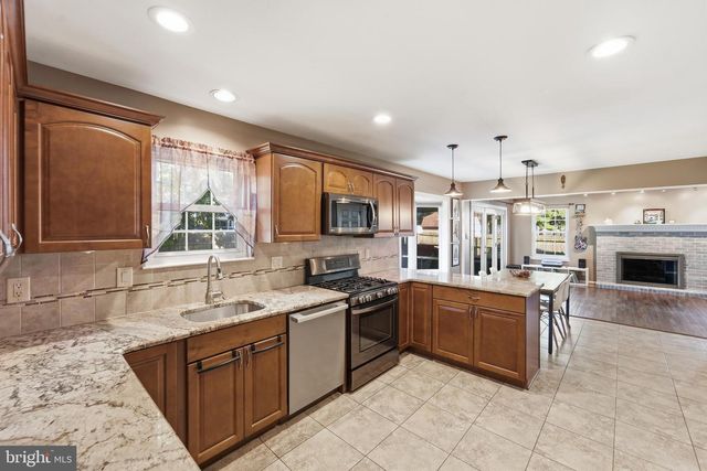 29 HARROGATE DR, Lumberton, NJ 08048