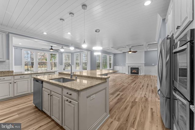 13826 ESTATE MANOR DR, Gainesville, VA 20155