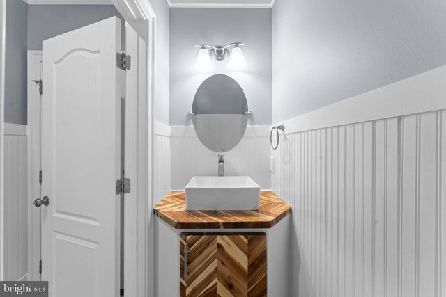 13826 ESTATE MANOR DR, Gainesville, VA 20155