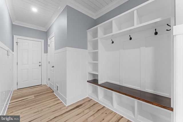 13826 ESTATE MANOR DR, Gainesville, VA 20155