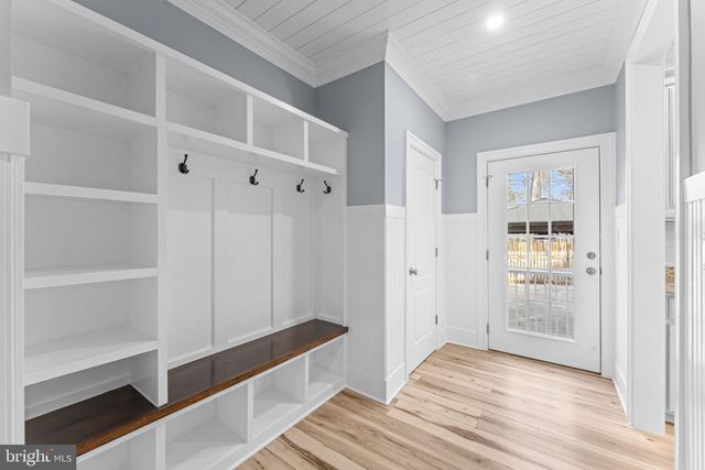 13826 ESTATE MANOR DR, Gainesville, VA 20155