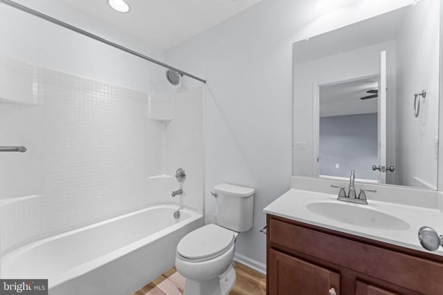 13826 ESTATE MANOR DR, Gainesville, VA 20155