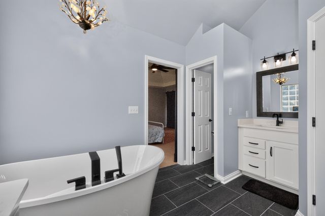 2252 Blackmoor Park Lane, Lexington, KY 40509