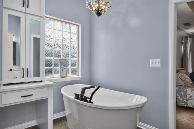 2252 Blackmoor Park Lane, Lexington, KY 40509