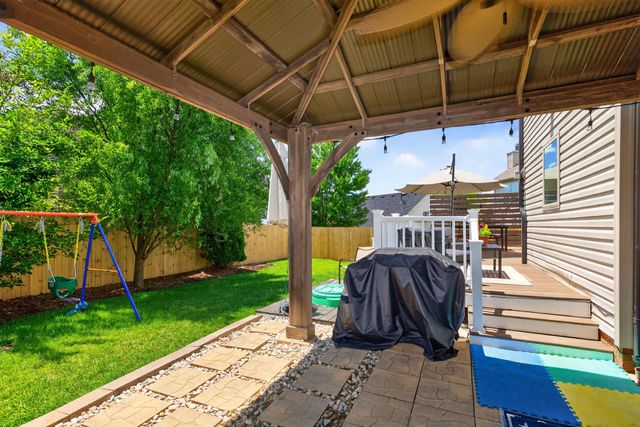 2252 Blackmoor Park Lane, Lexington, KY 40509