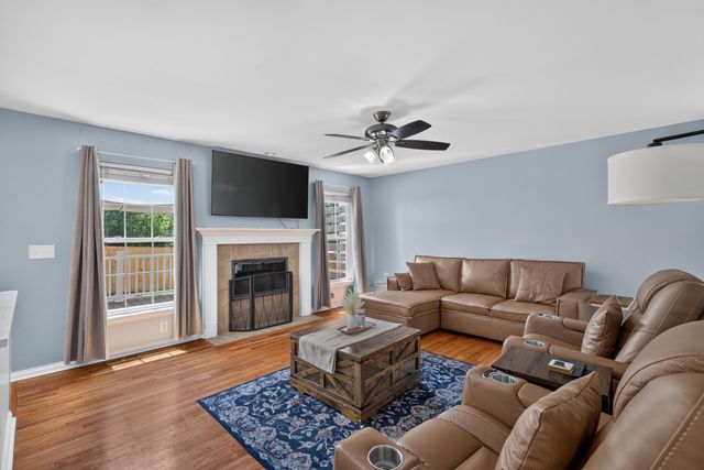 2252 Blackmoor Park Lane, Lexington, KY 40509