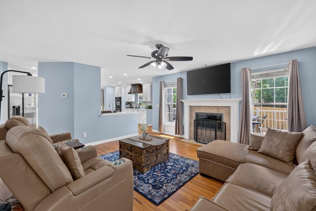 2252 Blackmoor Park Lane, Lexington, KY 40509