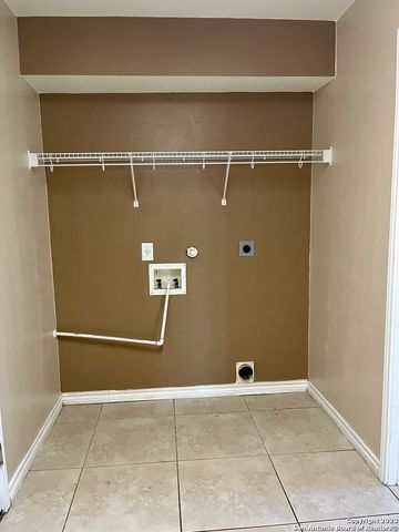 10523 TIGER PAW, San Antonio, TX 78251