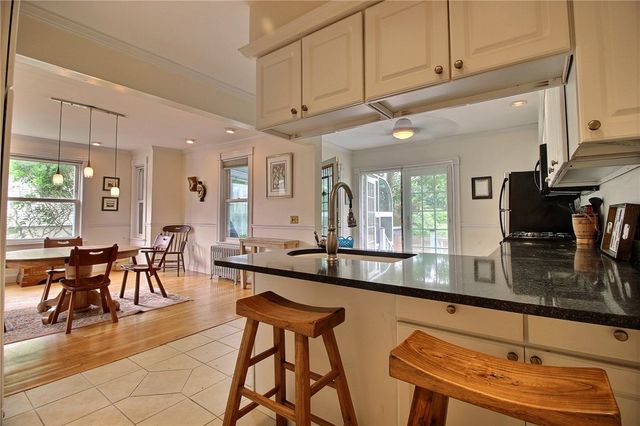46 Highland Avenue, Westerly, RI 02891