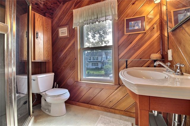 46 Highland Avenue, Westerly, RI 02891