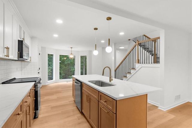 295 Princeton Trace, Fayetteville, GA 30214