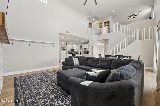 34920 N MIRANDESA Drive, San Tan Valley, AZ 85143