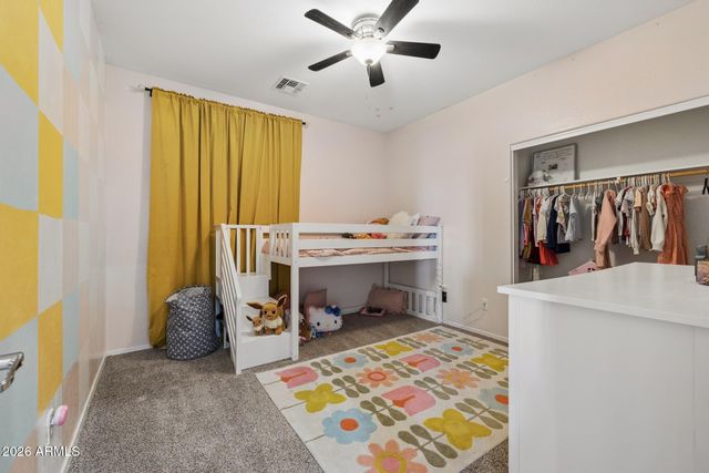 34920 N MIRANDESA Drive, San Tan Valley, AZ 85143