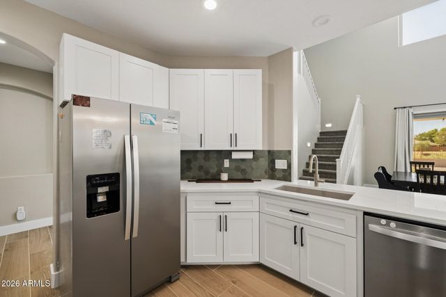 34920 N MIRANDESA Drive, San Tan Valley, AZ 85143