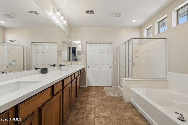 34920 N MIRANDESA Drive, San Tan Valley, AZ 85143