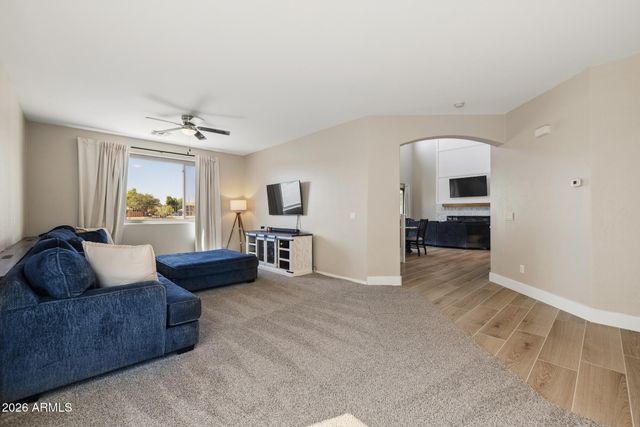 34920 N MIRANDESA Drive, San Tan Valley, AZ 85143