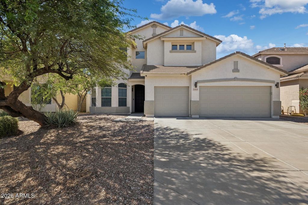 34920 N MIRANDESA Drive, San Tan Valley, AZ 85143