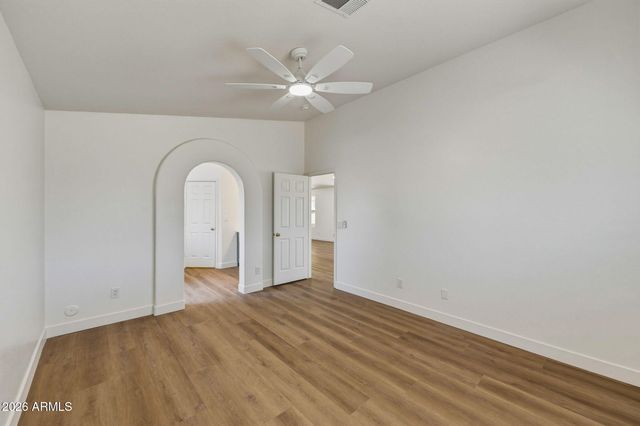 4705 E DESERT WIND Drive, Phoenix, AZ 85044