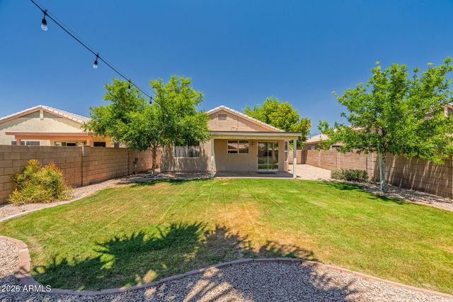 4705 E DESERT WIND Drive, Phoenix, AZ 85044