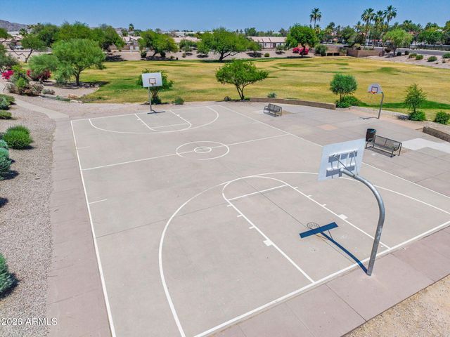 4705 E DESERT WIND Drive, Phoenix, AZ 85044