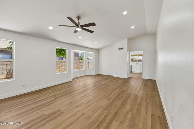 4705 E DESERT WIND Drive, Phoenix, AZ 85044