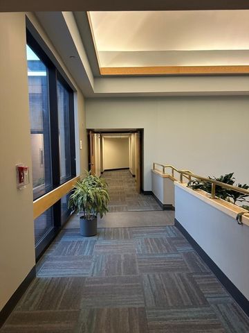 955 Main St 305, Winchester, MA 01890