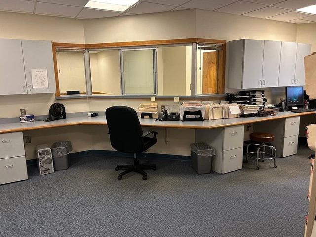 955 Main St 305, Winchester, MA 01890