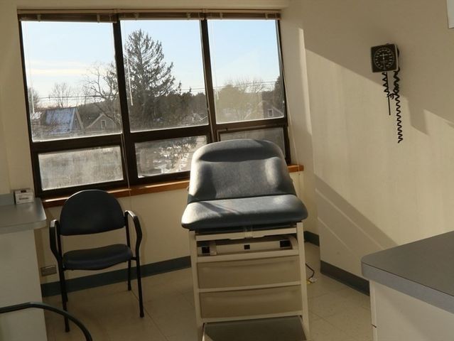 955 Main St 305, Winchester, MA 01890