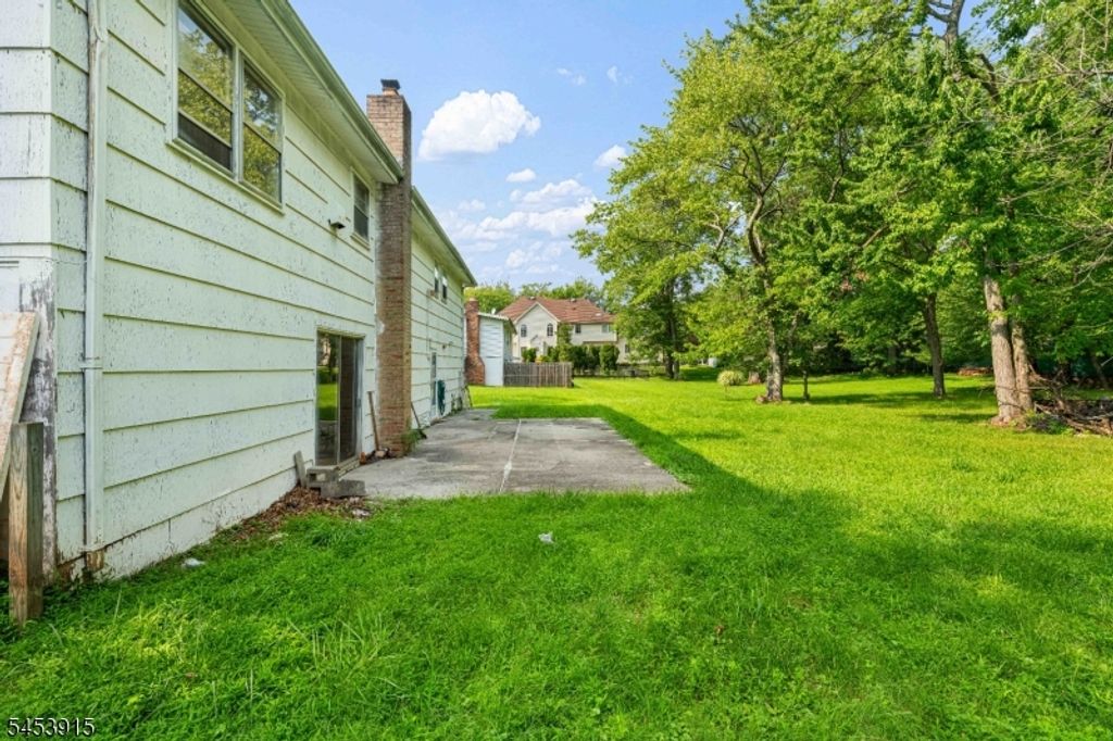 454 Plainfield Rd, Edison Twp., NJ 08820 — photo 4