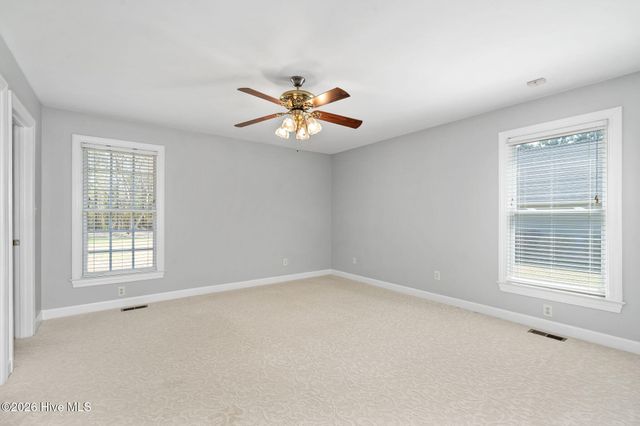 213 Country Club Drive, Wallace, NC 28466