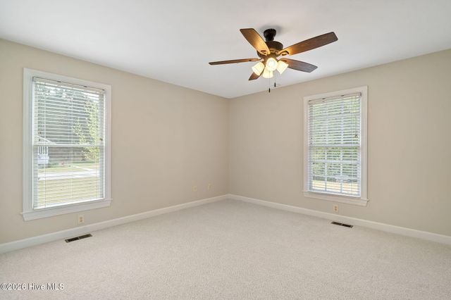 213 Country Club Drive, Wallace, NC 28466