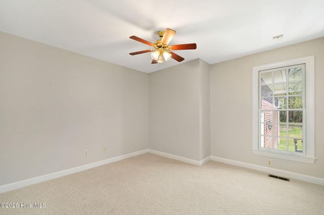 213 Country Club Drive, Wallace, NC 28466