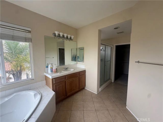 28007 Alta Vista, Valencia, CA 91355