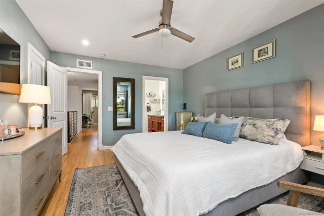 5700 Baltimore Dr 202, La Mesa, CA 91942